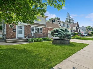 50 Christobel St, Lynbrook, NY 11563