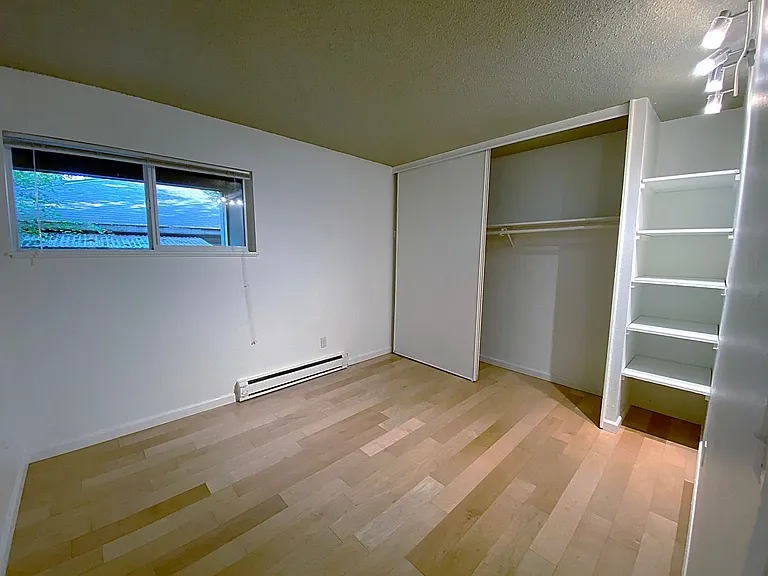 2230 NE 15th Ave #1-4 — Photo 8