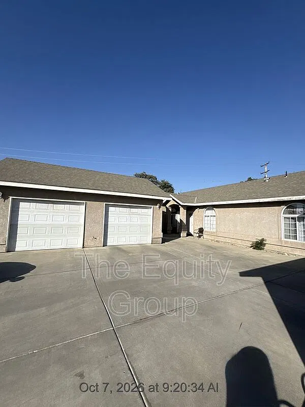 2 bed, 2.0 bath, 766 sqft, $1,450 — Photo 1