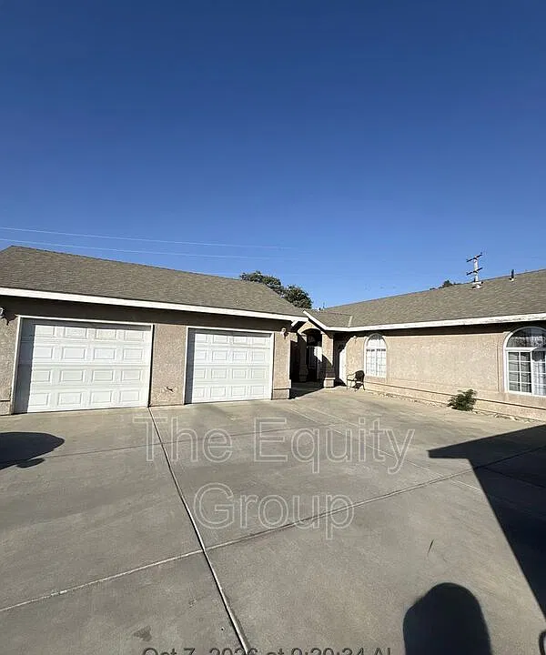 2917 S Sallee Ct
