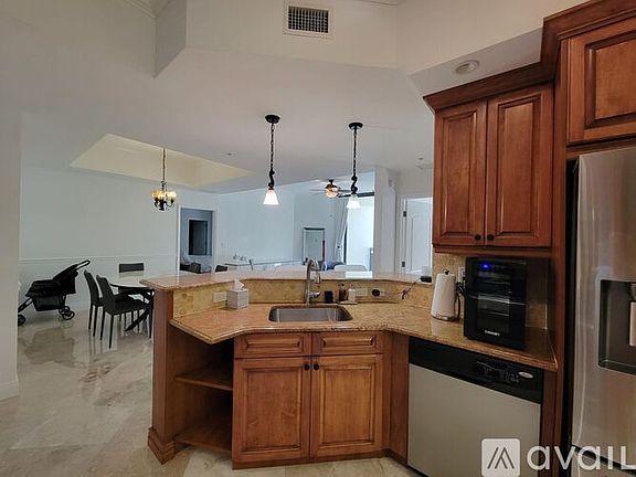 2nd image of 801 S Olive Ave Unit 1216