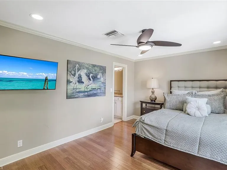655 Galleon Dr — Photo 17
