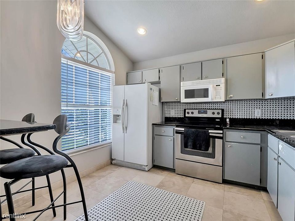1st image of 648R Dharma Cir
