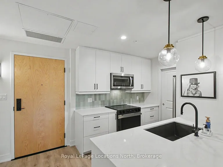 121 Mary St #408 — Photo 5