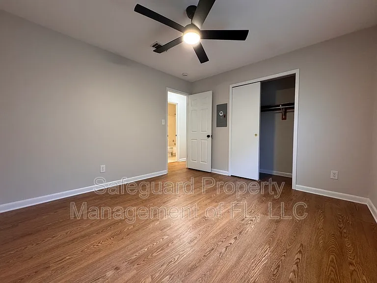 4179 Ravenwood Dr — Photo 8