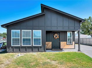 2316 S 12th St, Waco, TX 76706