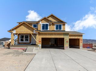 4444 N Broadsword Ln #127, Eagle Mountain, UT 84005
