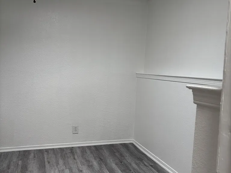 3619 Morehead Ave — Photo 6