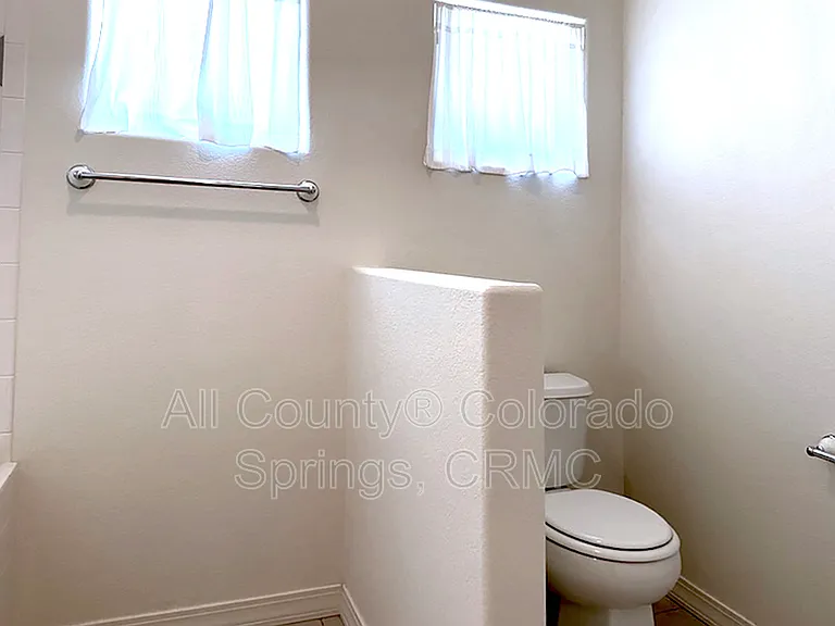 4305 Prestige Point — Photo 25