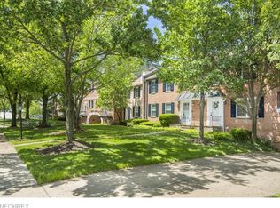 2000 King James Pkwy APT 102, Westlake, OH 44145