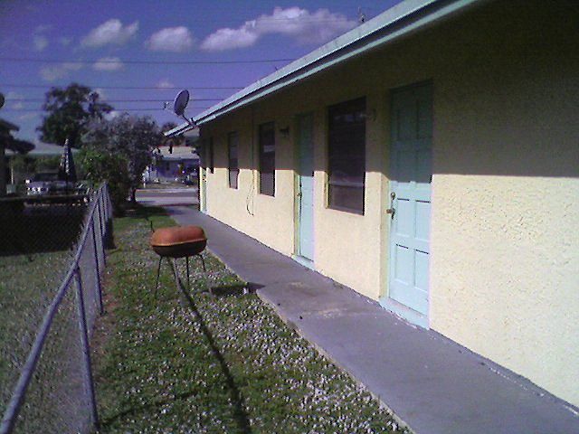 1st image of 416 NW 16th Ave APT 3