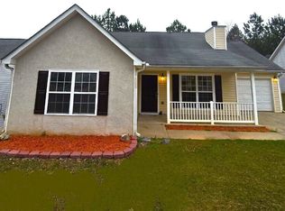 106 Meadow Ct, Fairburn, GA 30213