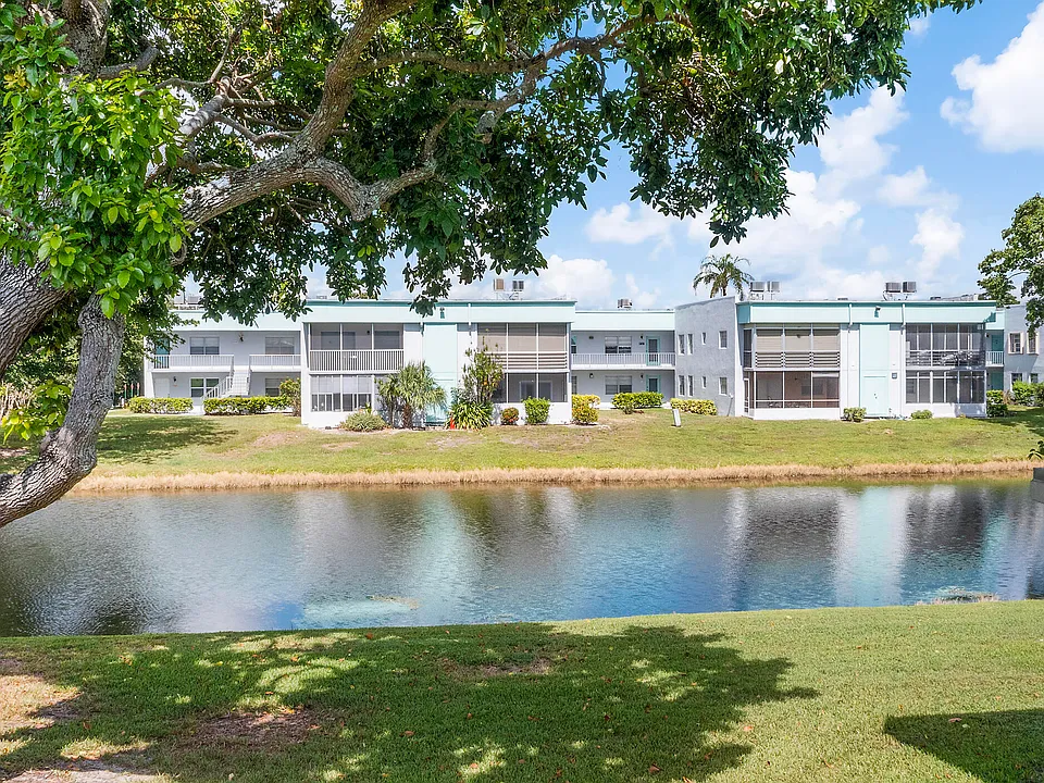 477 Monaco Park #J
