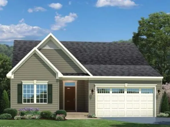 15241 Timber Ridge Dr, Middlefield, OH 44062