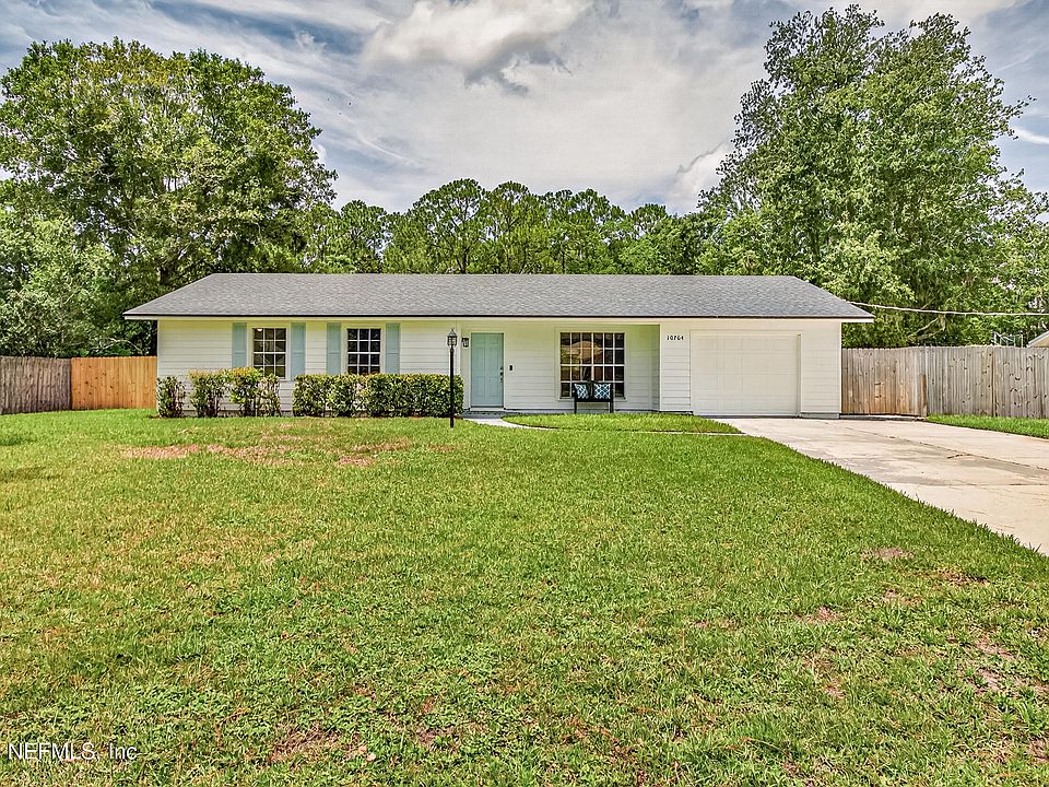 1st image of 10764 LIPPIZAN Drive