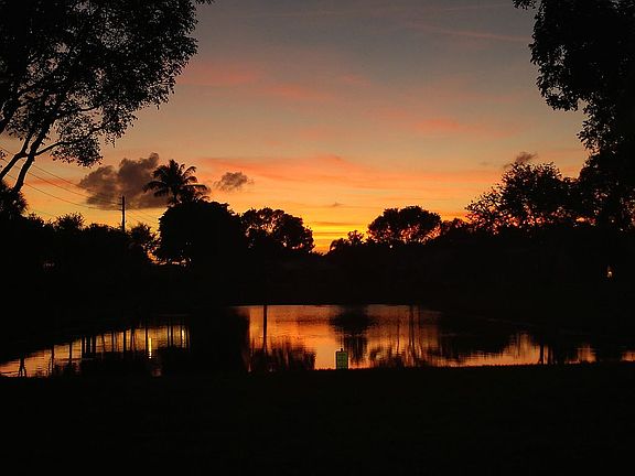 Beautiful pond view sunsets