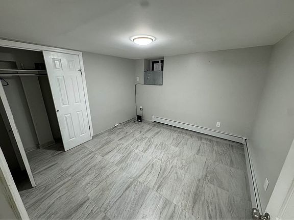 3rd image of 1146 Fteley Ave #Basement