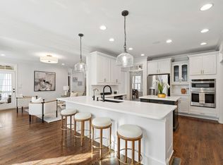 612 Peach Orchard Pl, Cary, NC 27519