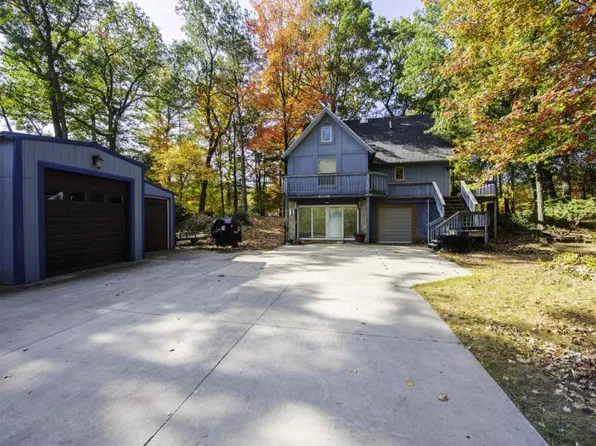 4901 Corral Rd, Caseville, MI 48725