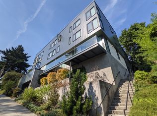 Viewpoint Terrace Apartments, Portland, OR 97239