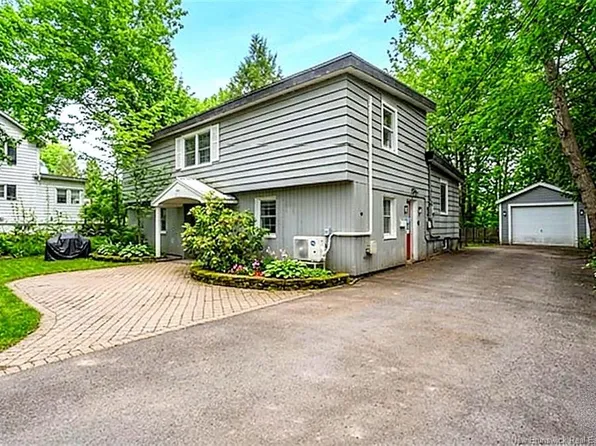 285 Winslow St, Fredericton, NB E3B 2A2