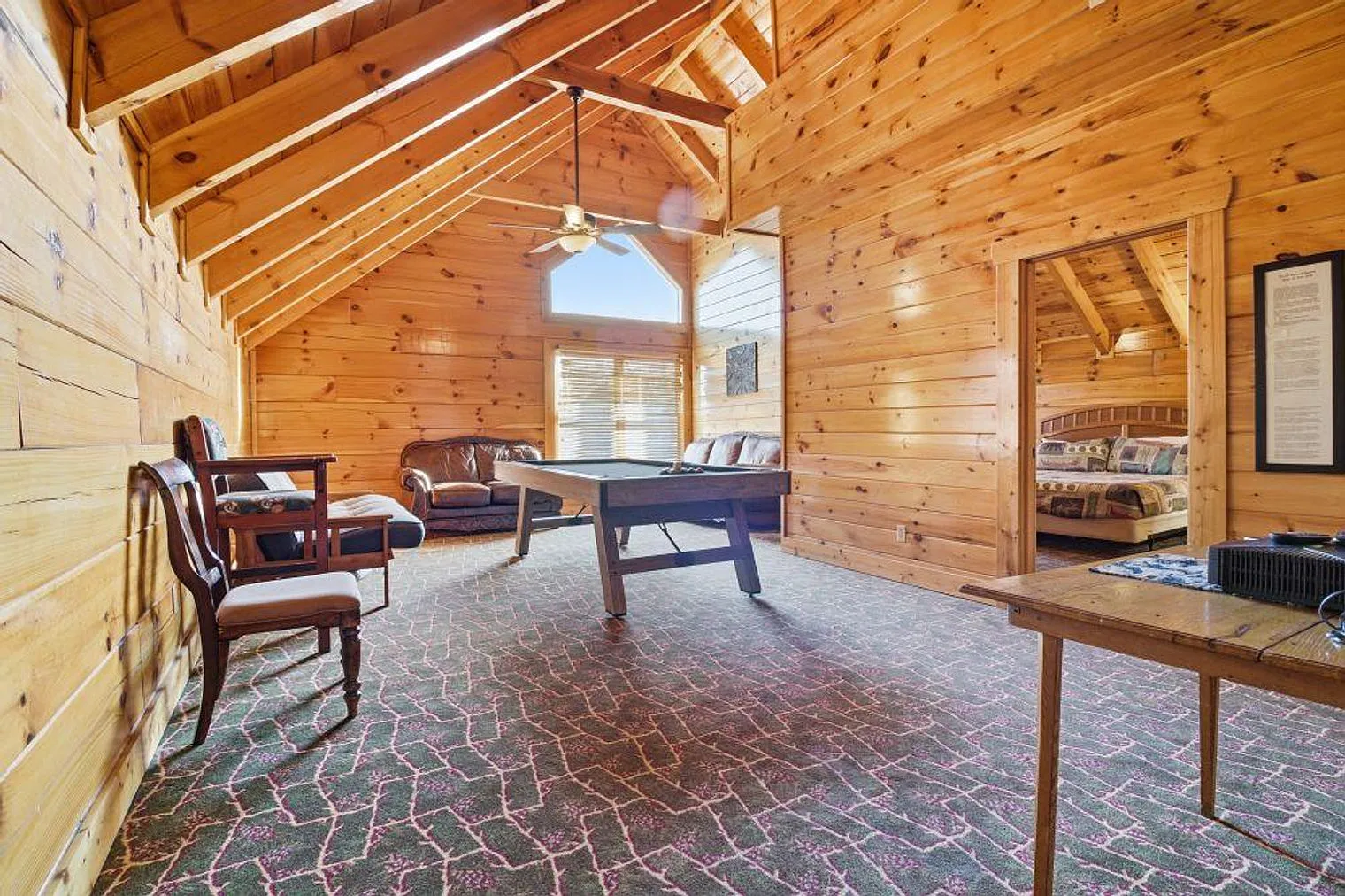 4 bed, 5.0 bath, 3153 sqft, $4,112 — Photo 1