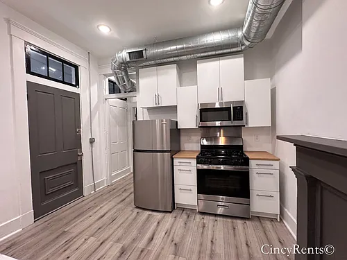 36 W Court St #1R — Photo 10