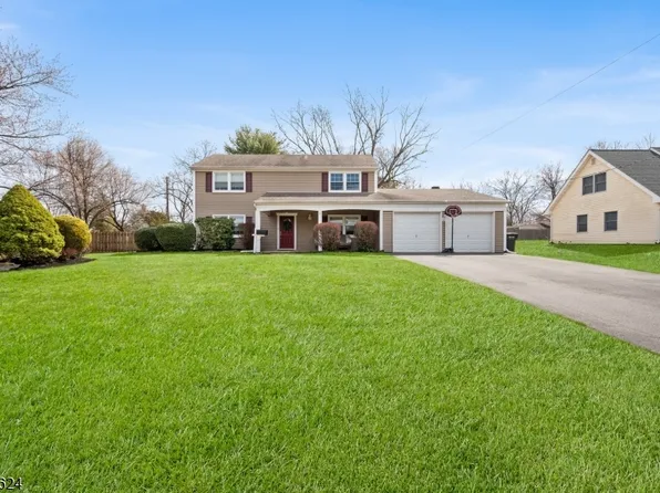 1 Dahlia Rd, Franklin Twp., NJ 08873