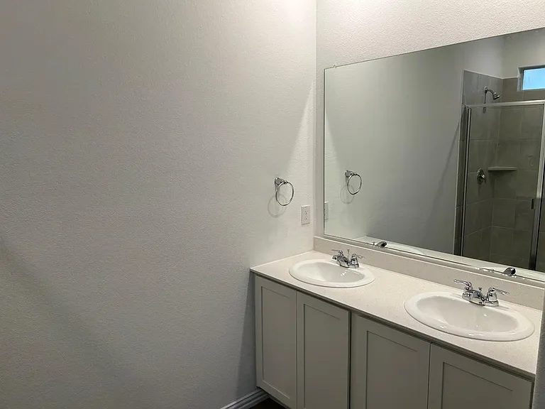2517 Maplehurst Dr — Photo 11