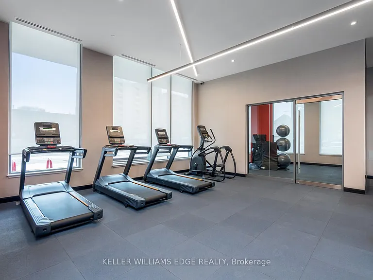 212 King William St #502 — Photo 23