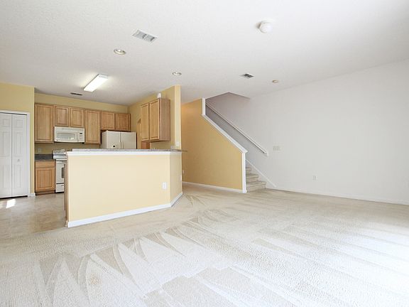 5th image of 7121 Timmerman Ln