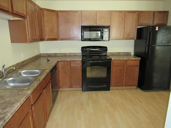 2nd image of 2312 55th St S #Wksexw4m7