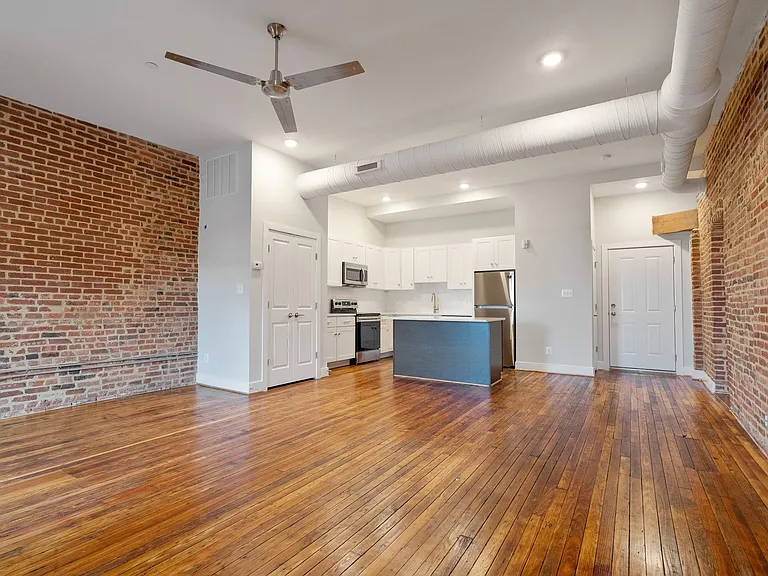 3233 O'Donnell St — Photo 5