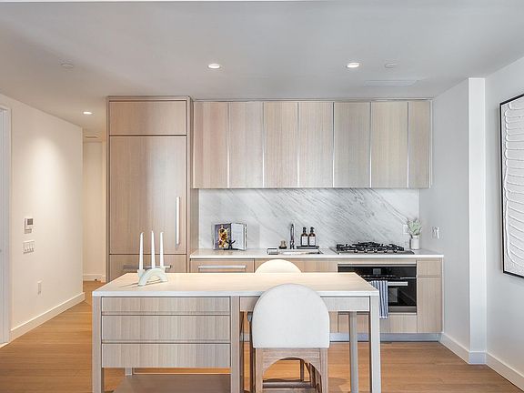 2nd image of 500 W 45th St Unit 201
