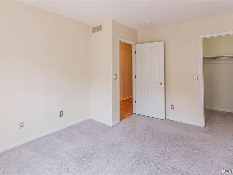 159 Allenhurst Ave — Photo 23
