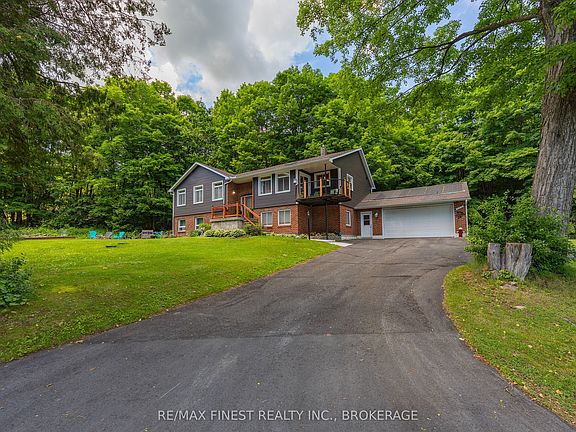 3rd image of 3315 Loughborough Dr