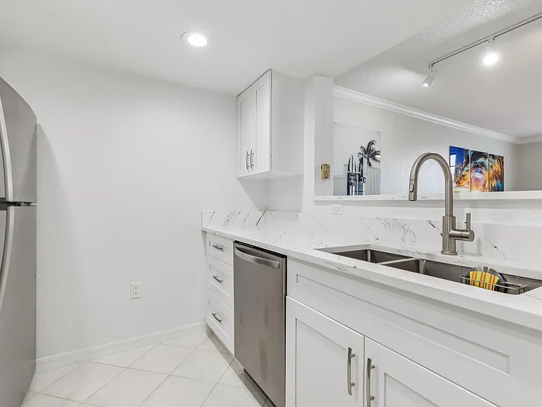 1801 N Flagler Dr #238 — Photo 12