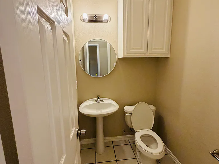 5808 Blackmon Ct — Photo 5