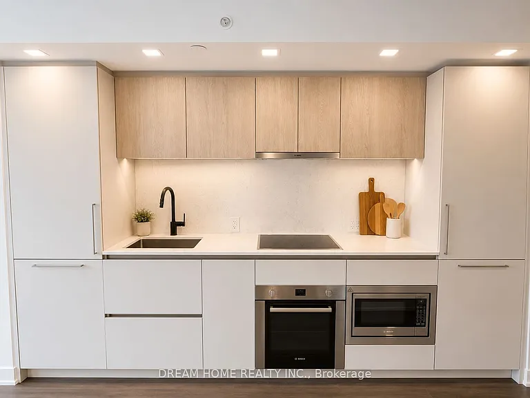 609 Sherbourne St #1601 — Photo 3