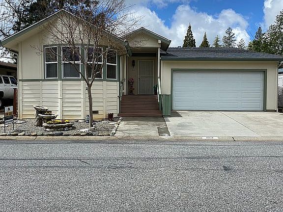 5th image of 10132 Forest Springs Dr