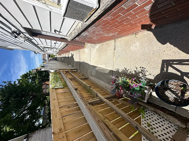42 N Lehigh Ave — Photo 8
