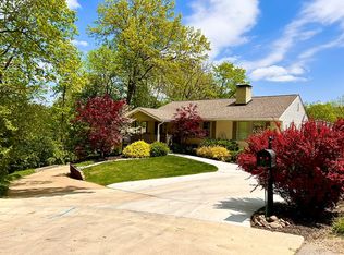 36 Hart Ave, Saint Louis, MO 63119