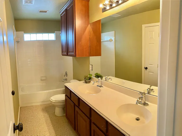 2031 Quail Meadow Ln — Photo 33