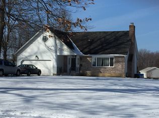 751 Mill St, Conneaut, OH 44030