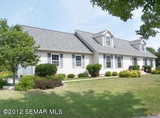 3215 Oxford Ln NW, Rochester, MN 55901