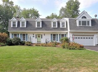8 Druetzler Ct, Whippany, NJ 07981
