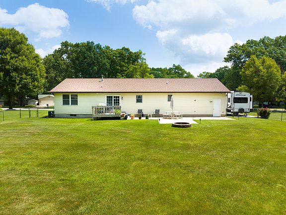 5th image of 265 N Mararebecah Ln