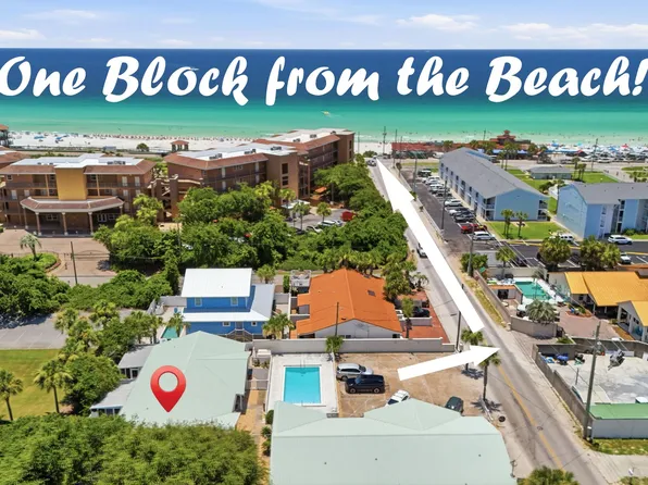 104 Ellis Rd APT 2, Miramar Beach, FL 32550