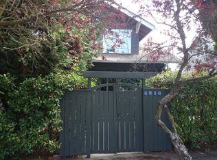 5216 20th Ave NE, Seattle, WA 98105