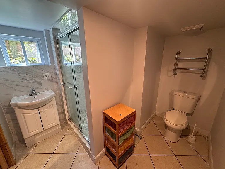 546 Judson Ave #GDN — Photo 6